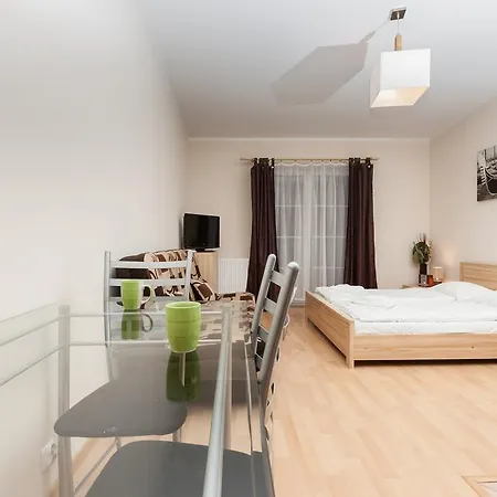 Apartament Regina Maris *